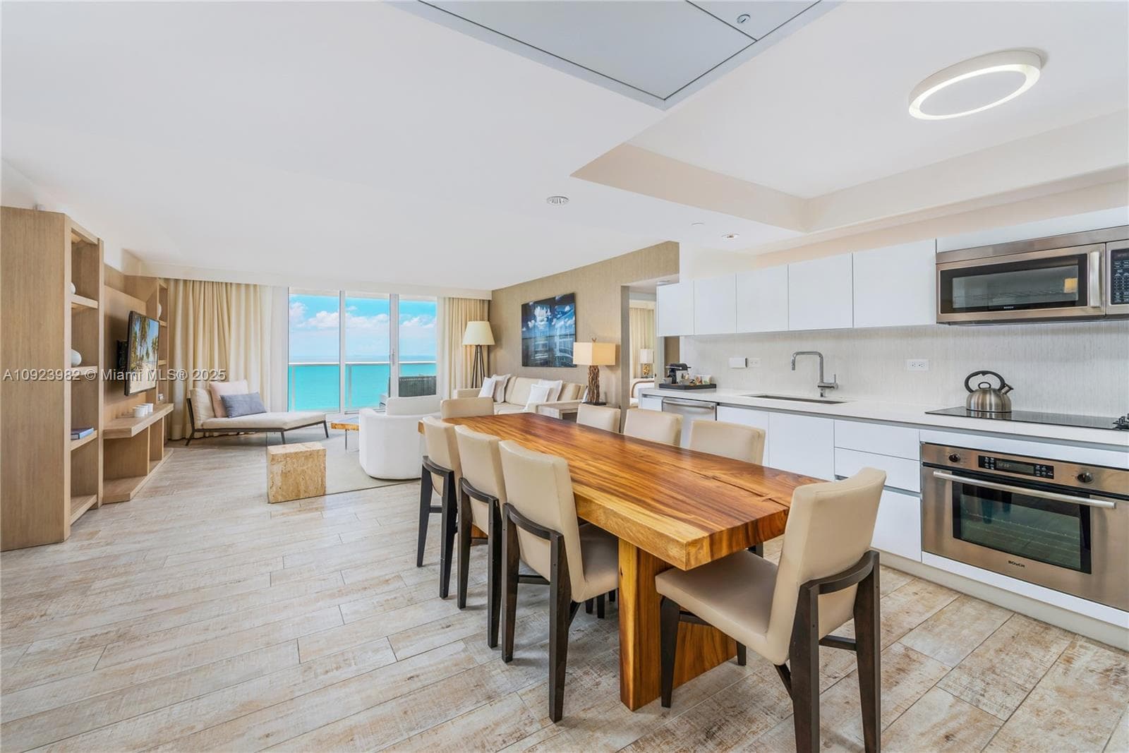 102 24th St # 1544, Miami Beach FL 33139 — 18