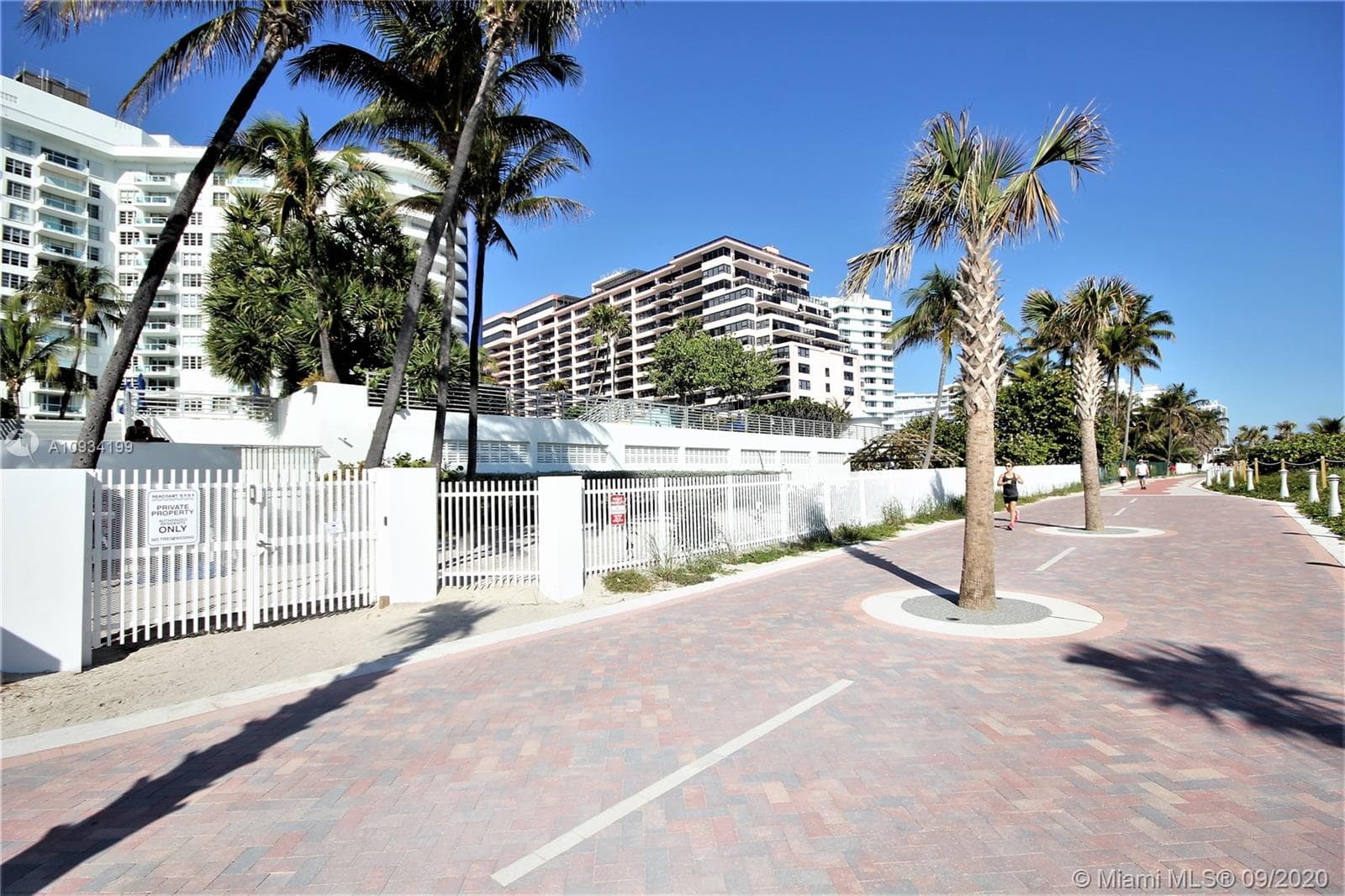 5161 COLLINS AV # 806, Miami Beach FL 33140 — 39