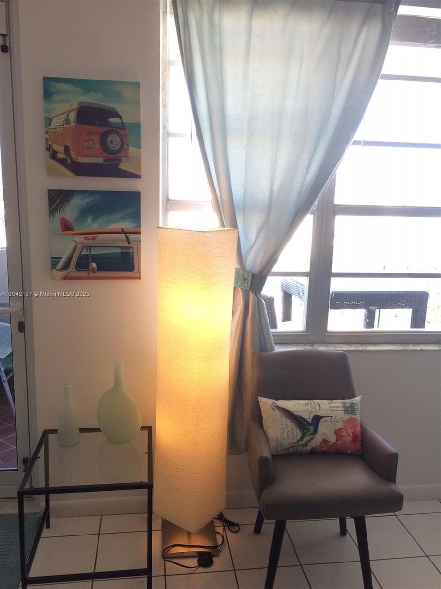 100 Lincoln Rd # 1637, Miami Beach FL 33139 — 28