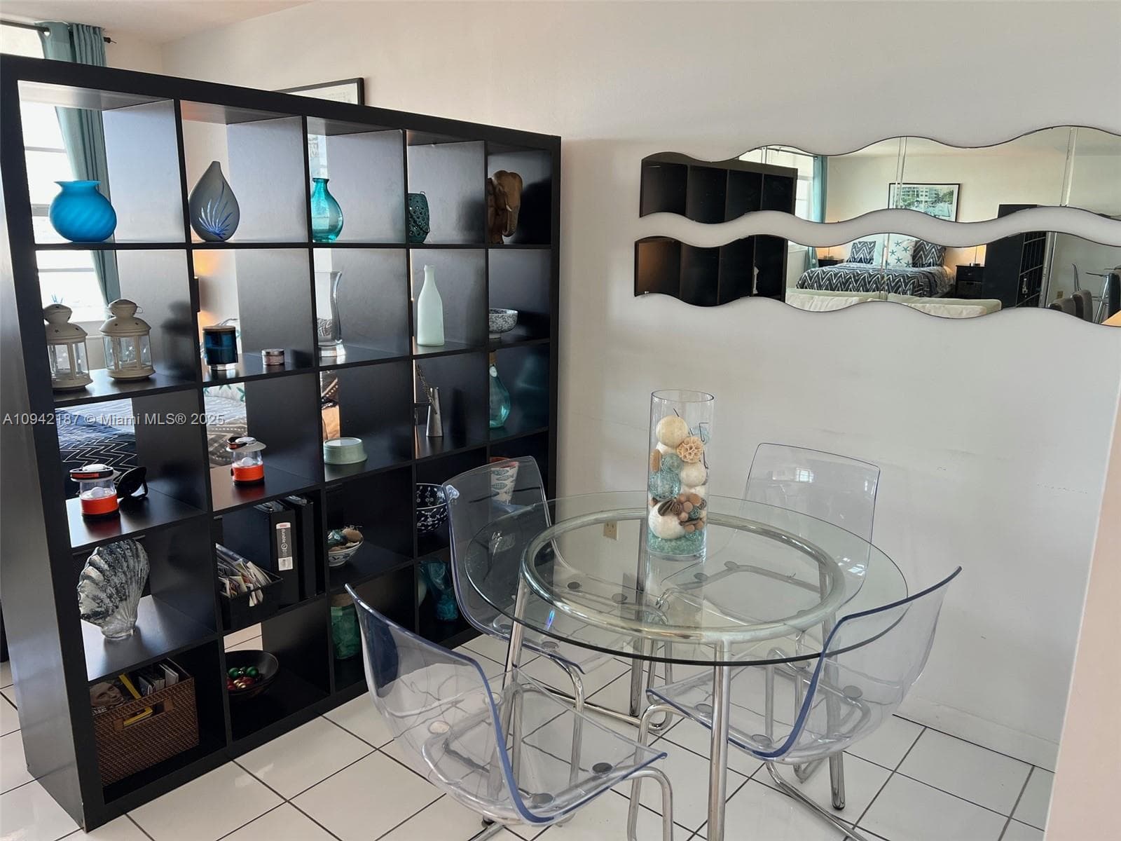 100 Lincoln Rd # 1637, Miami Beach FL 33139 — 11
