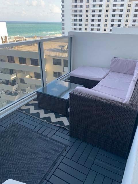 100 Lincoln Rd # 1219, Miami Beach FL 33139 — 9