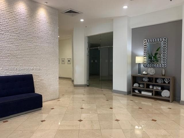 100 Lincoln Rd # 1219, Miami Beach FL 33139 — 15