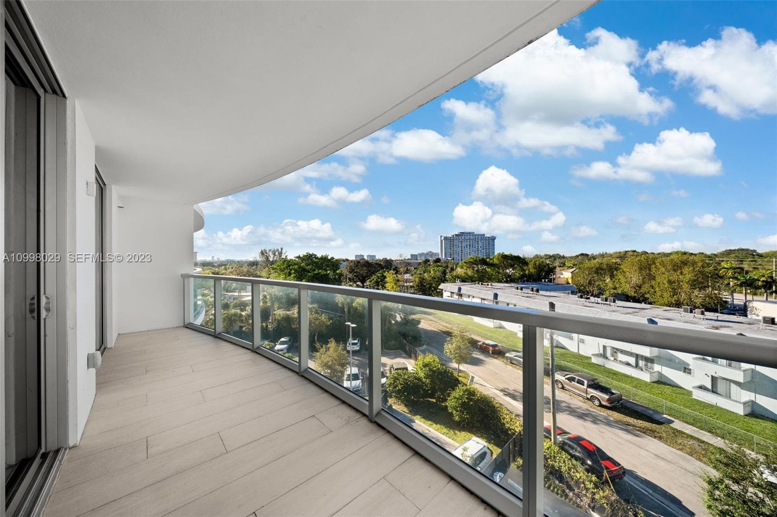 13800 Highland Dr # 504, North Miami Beach FL 33181 — 23