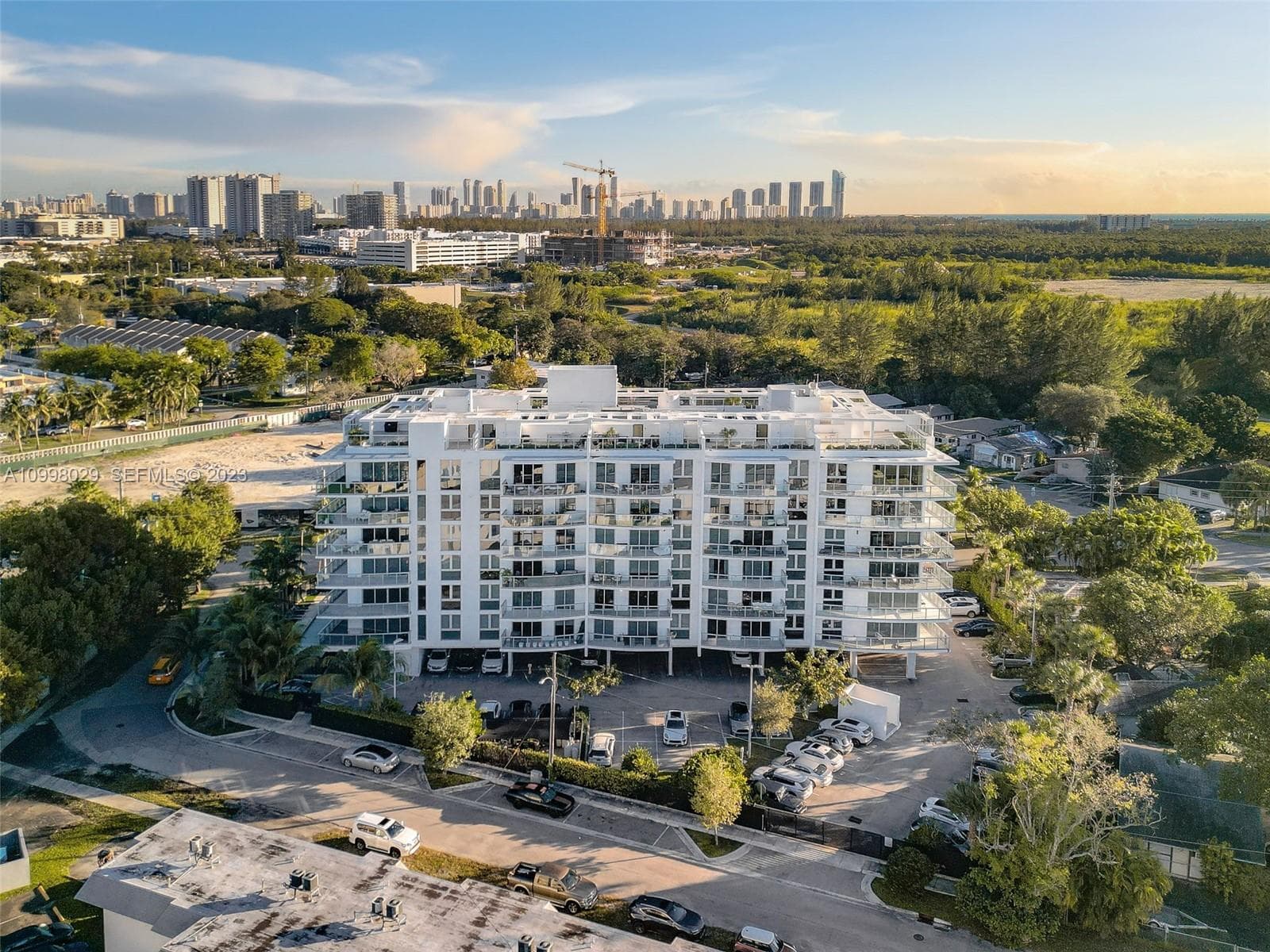 13800 Highland Dr # 504, North Miami Beach FL 33181 — 2