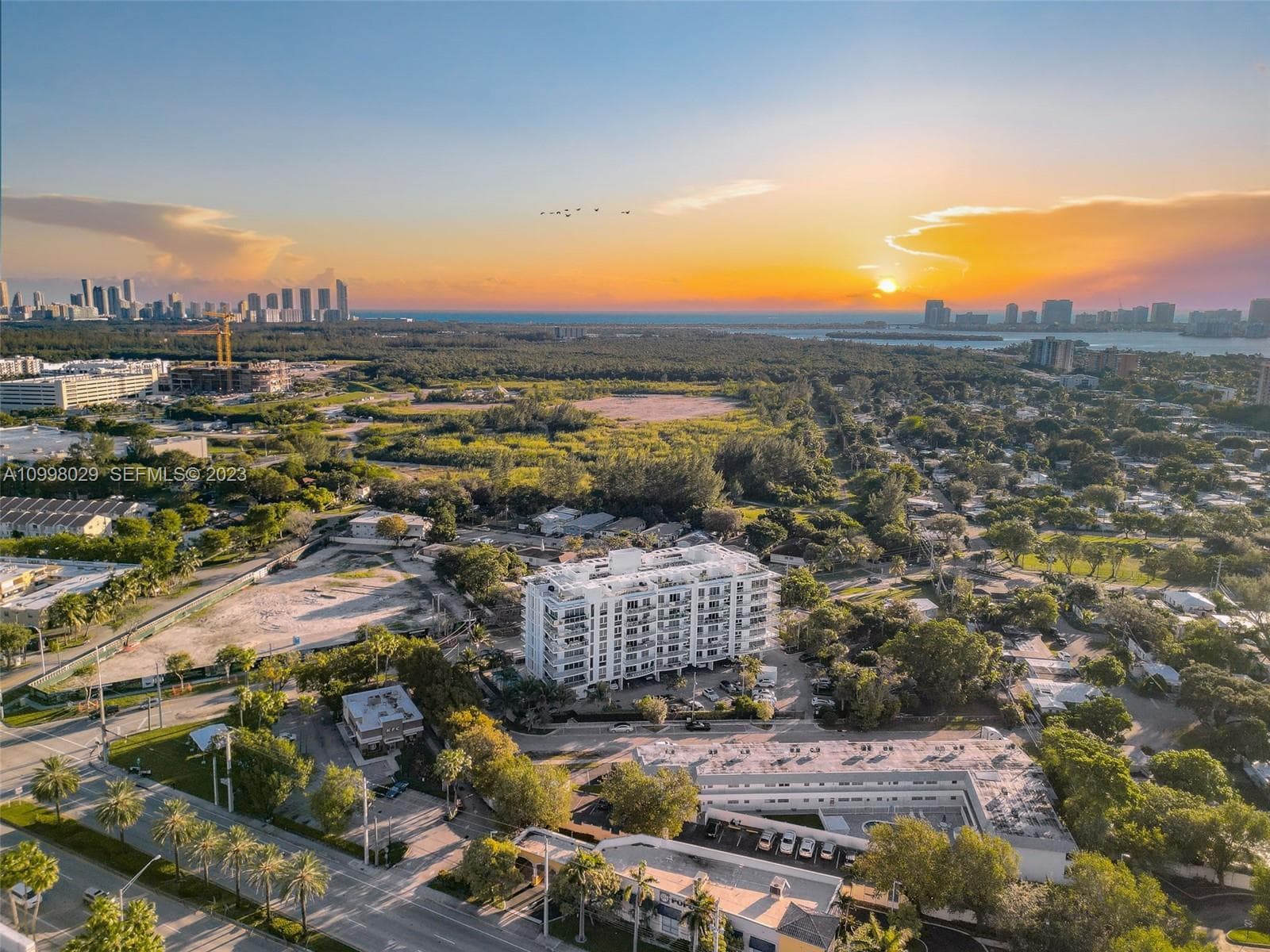 13800 Highland Dr # 504, North Miami Beach FL 33181 — 1