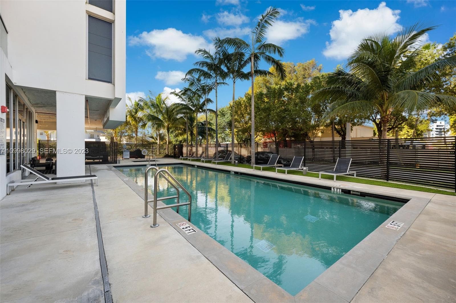 13800 Highland Dr # 504, North Miami Beach FL 33181 — 30