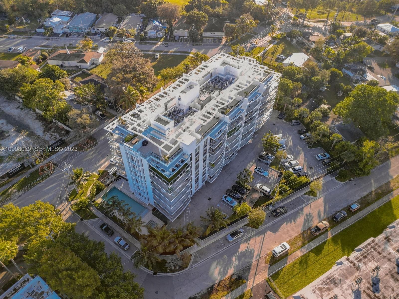 13800 Highland Dr # 504, North Miami Beach FL 33181 — 34