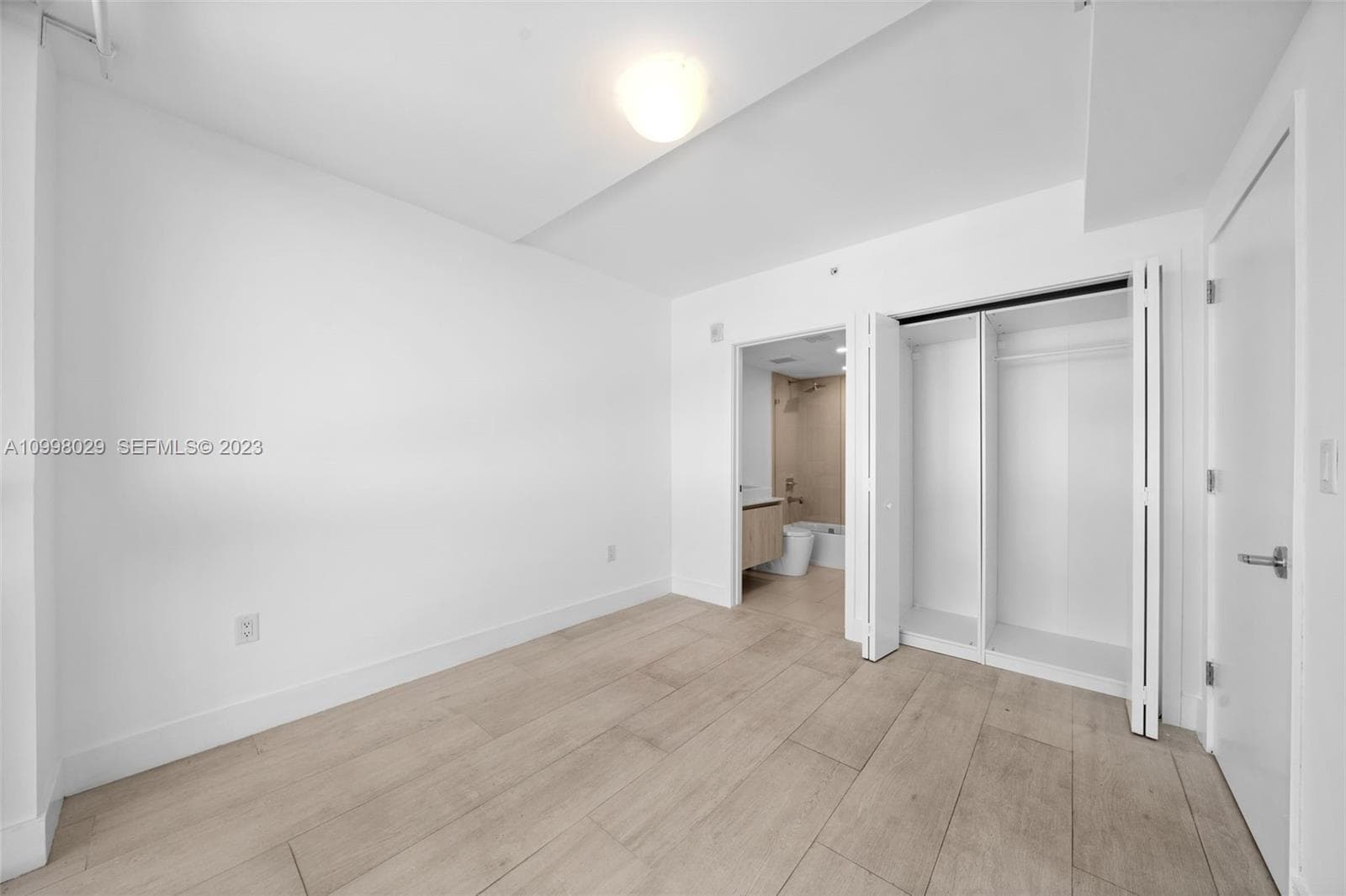 13800 Highland Dr # 504, North Miami Beach FL 33181 — 14