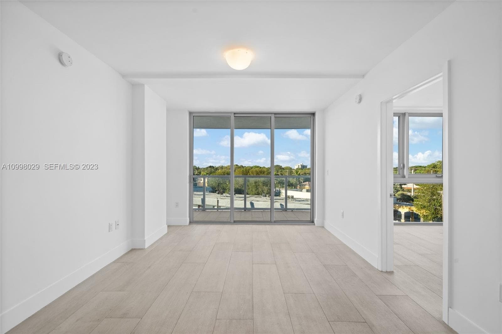 13800 Highland Dr # 504, North Miami Beach FL 33181 — 11