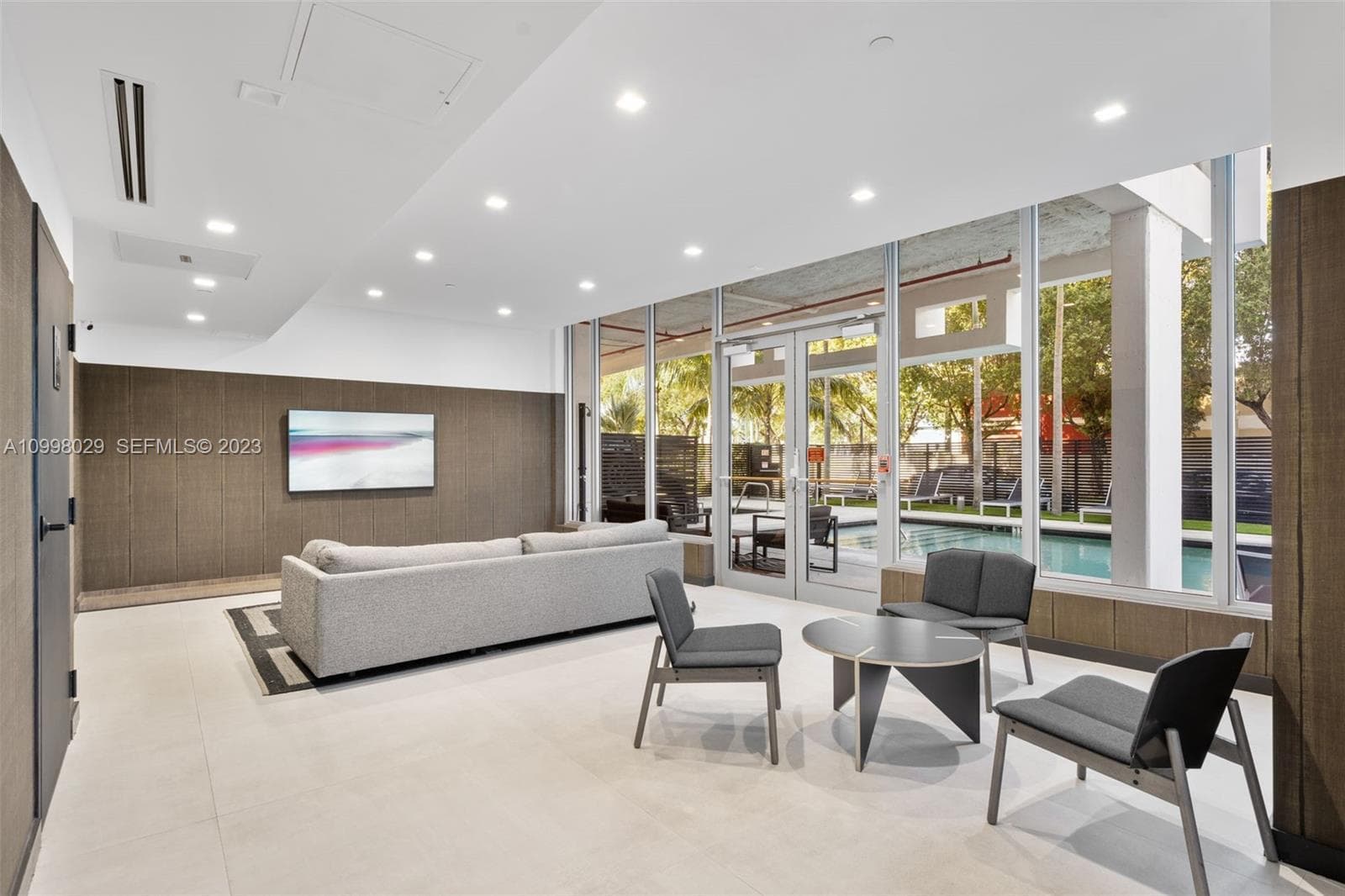 13800 Highland Dr # 504, North Miami Beach FL 33181 — 29