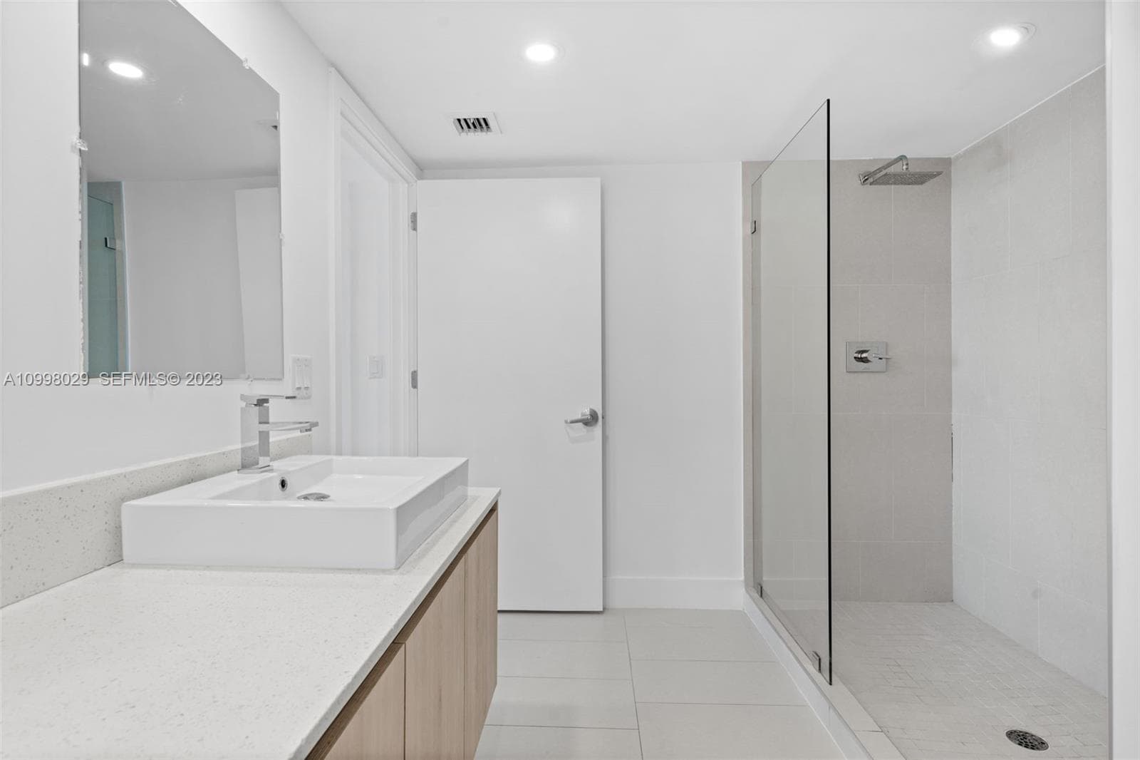 13800 Highland Dr # 504, North Miami Beach FL 33181 — 21