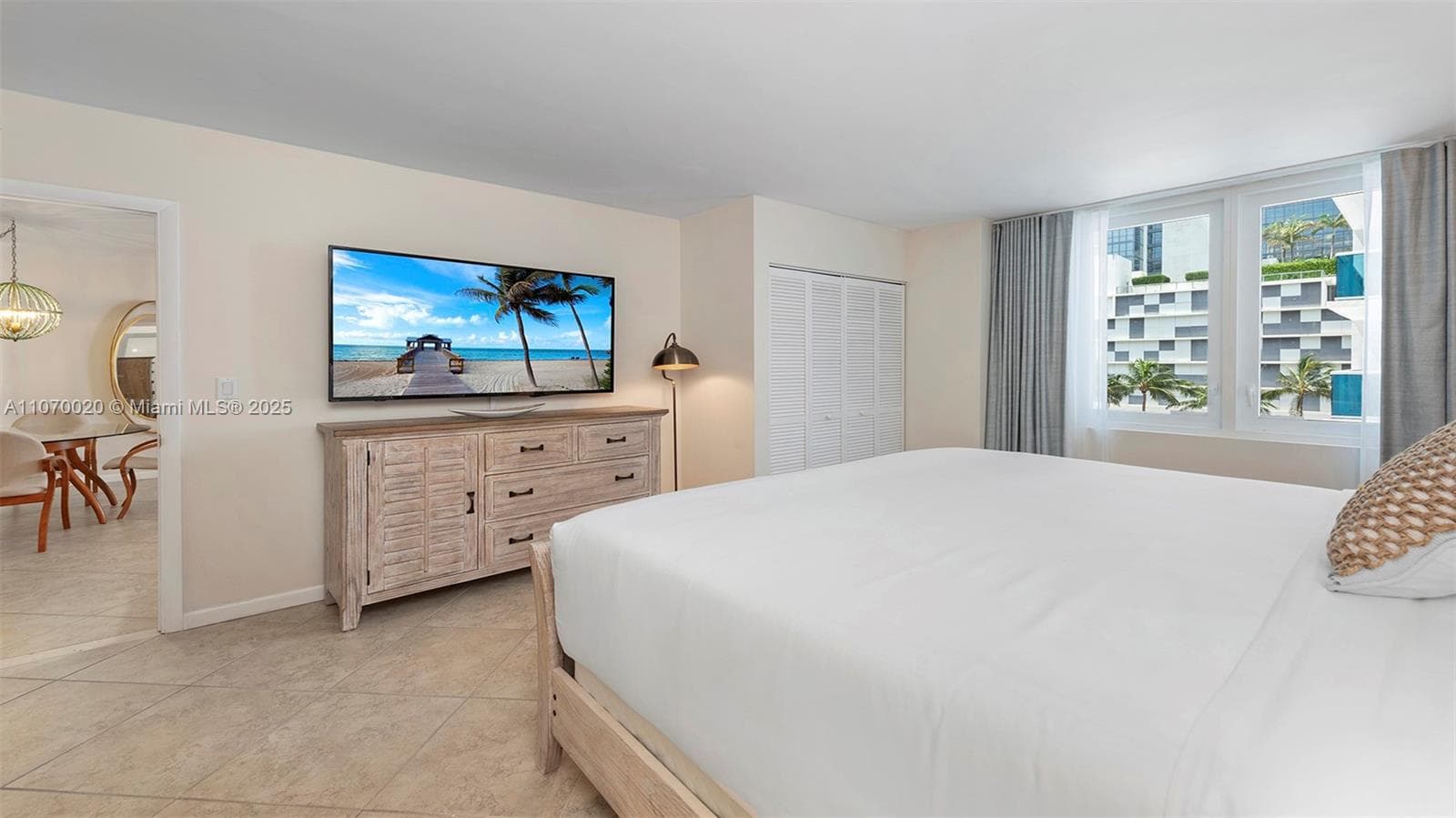 2301 Collins Ave # 301, Miami Beach FL 33139 — 3