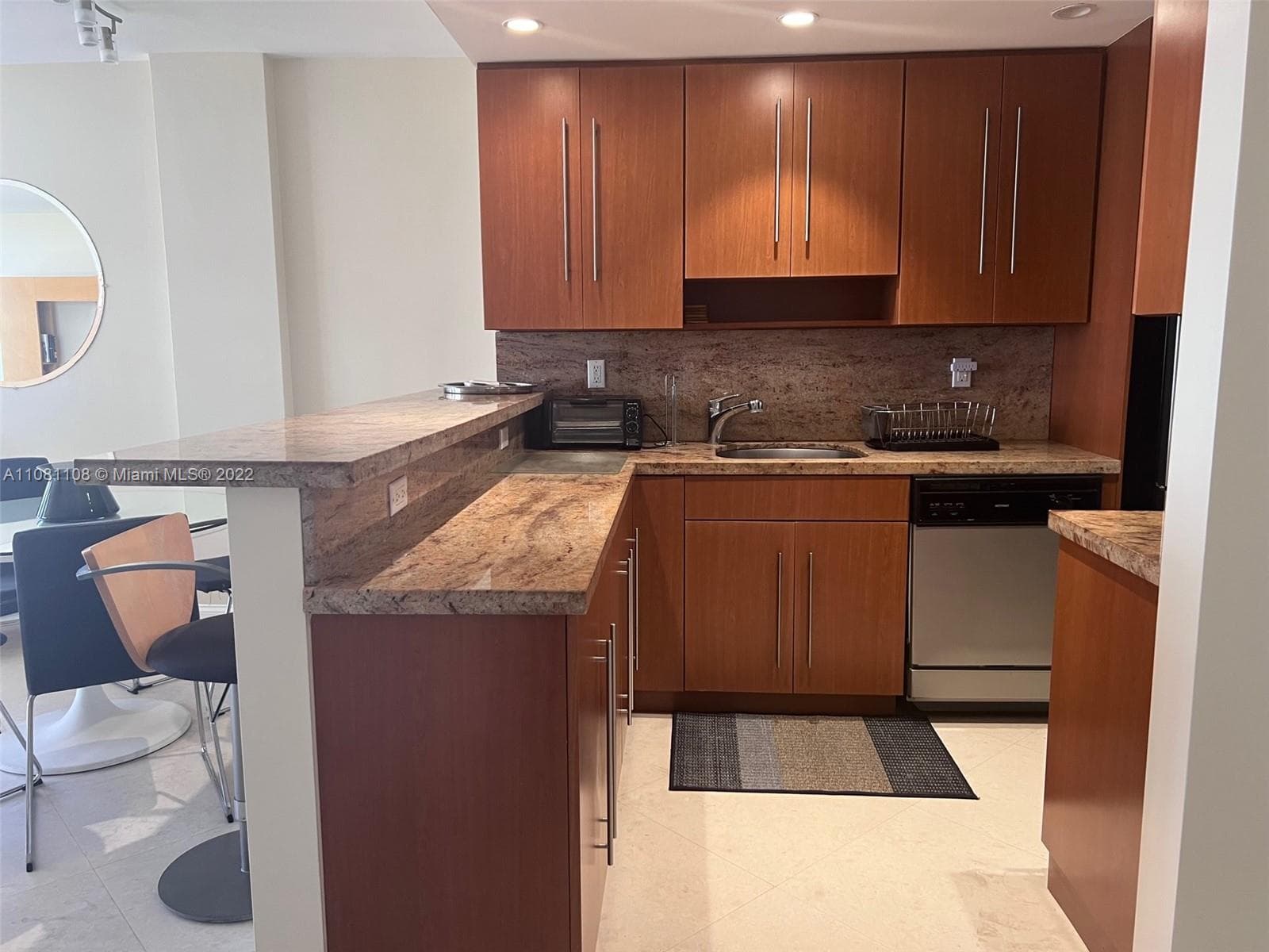 100 Lincoln Rd # 1121, Miami Beach FL 33139 — 7