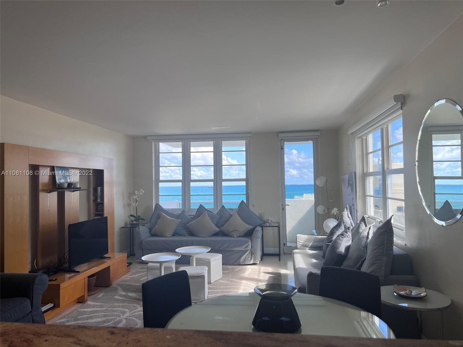 100 Lincoln Rd # 1121, Miami Beach FL 33139 — 3