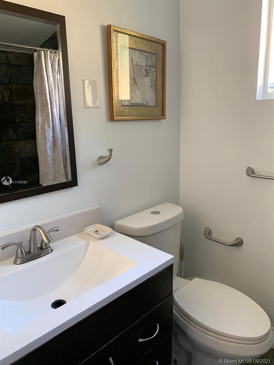68 NW 45th St, Miami FL 33127 — 28