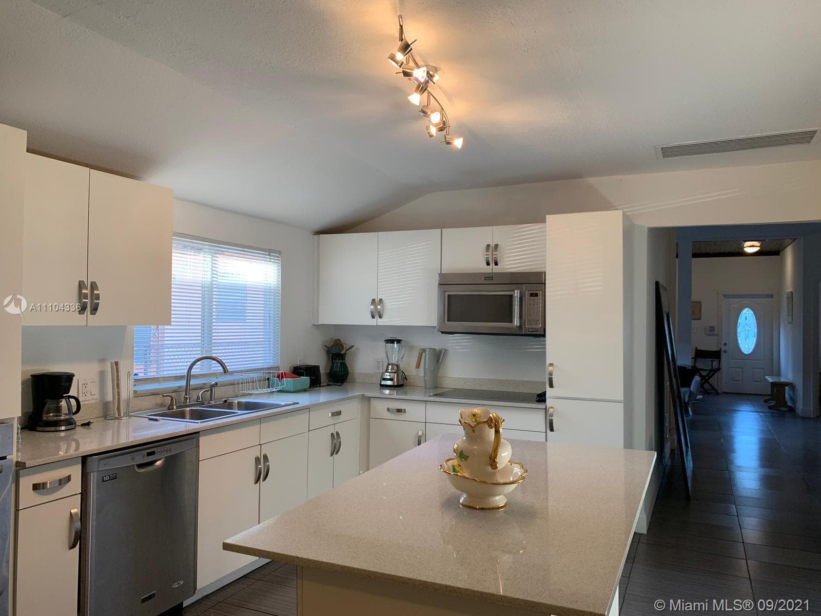 68 NW 45th St, Miami FL 33127 — 20