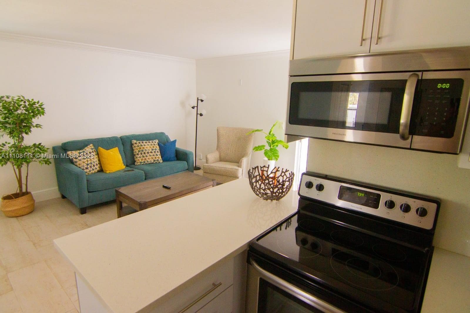 753 Michigan # 3A, Miami Beach FL 33139 — 6