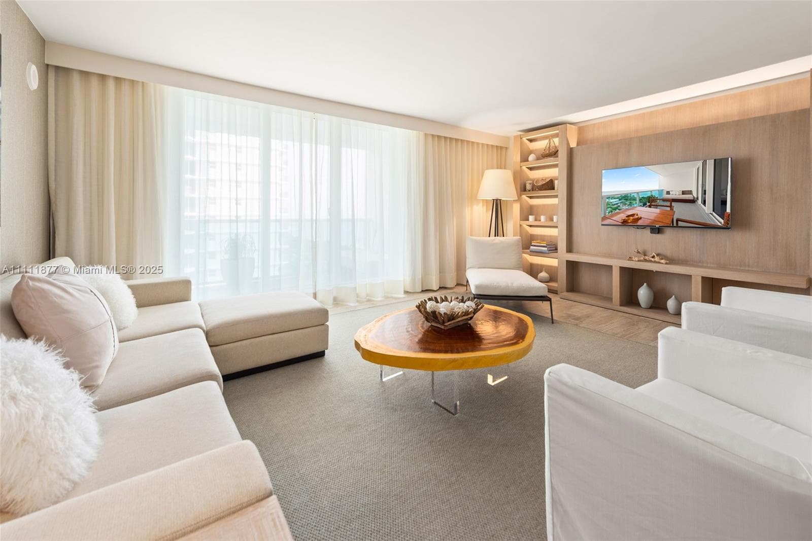 102 24th St # 915, Miami Beach FL 33139 — 13