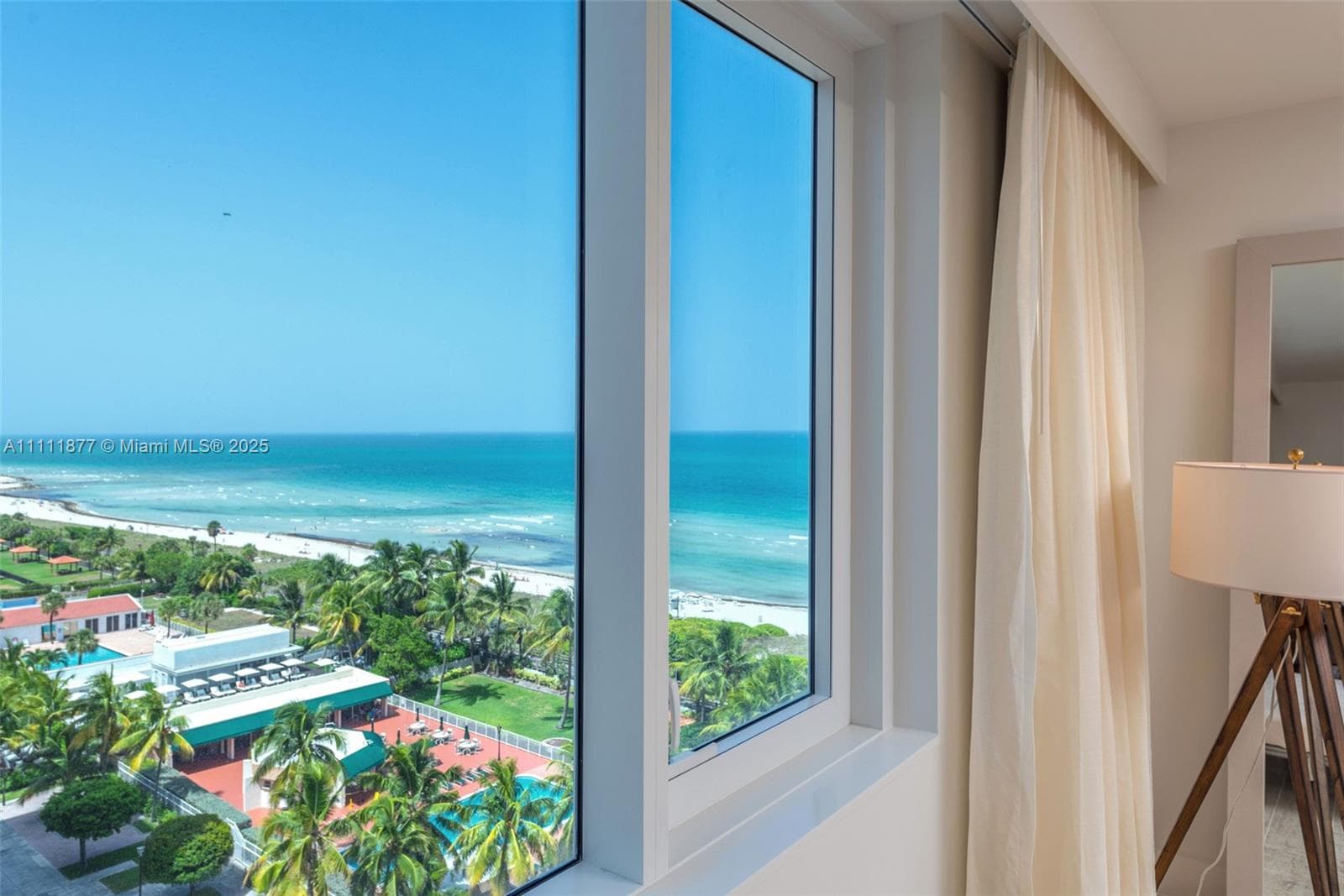 102 24th St # 915, Miami Beach FL 33139 — 9