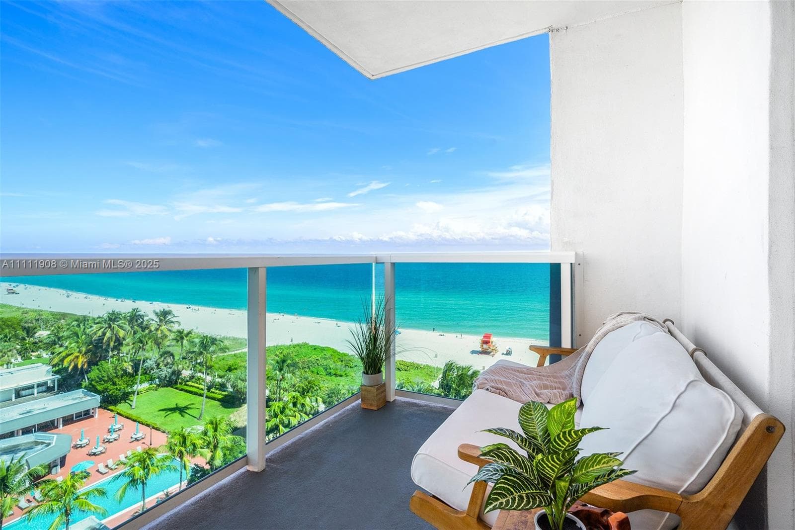 102 24th St # 1019, Miami Beach FL 33139 — 25