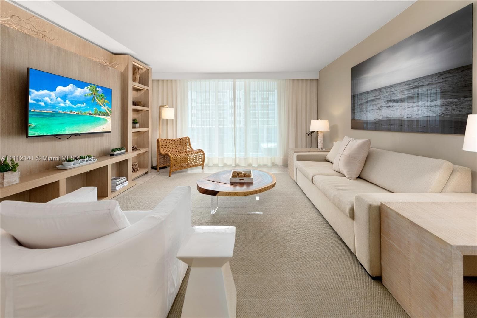 102 24th St # 1208, Miami Beach FL 33139 — 18
