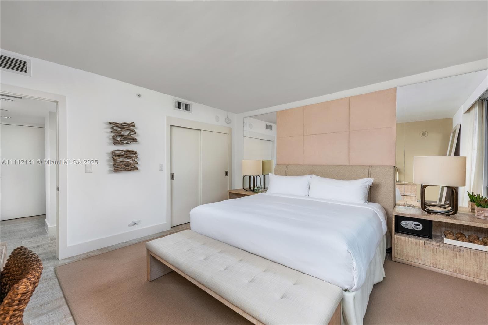 102 24th St # 1208, Miami Beach FL 33139 — 11
