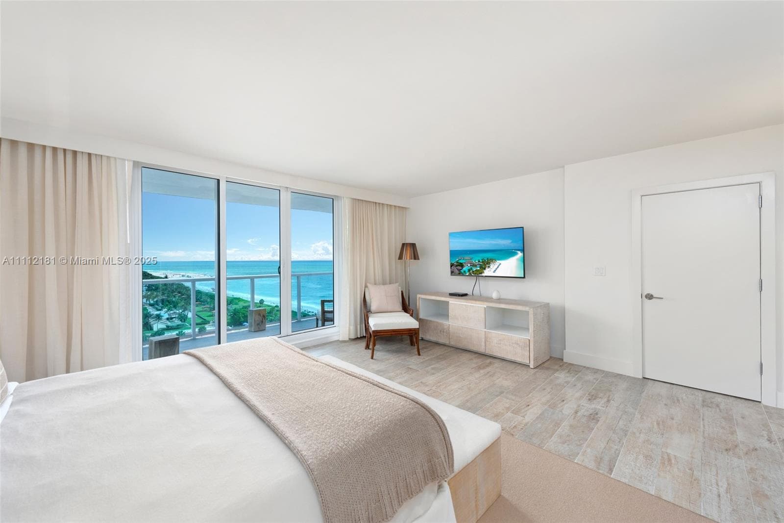 102 24th St # 1219, Miami Beach FL 33139 — 5