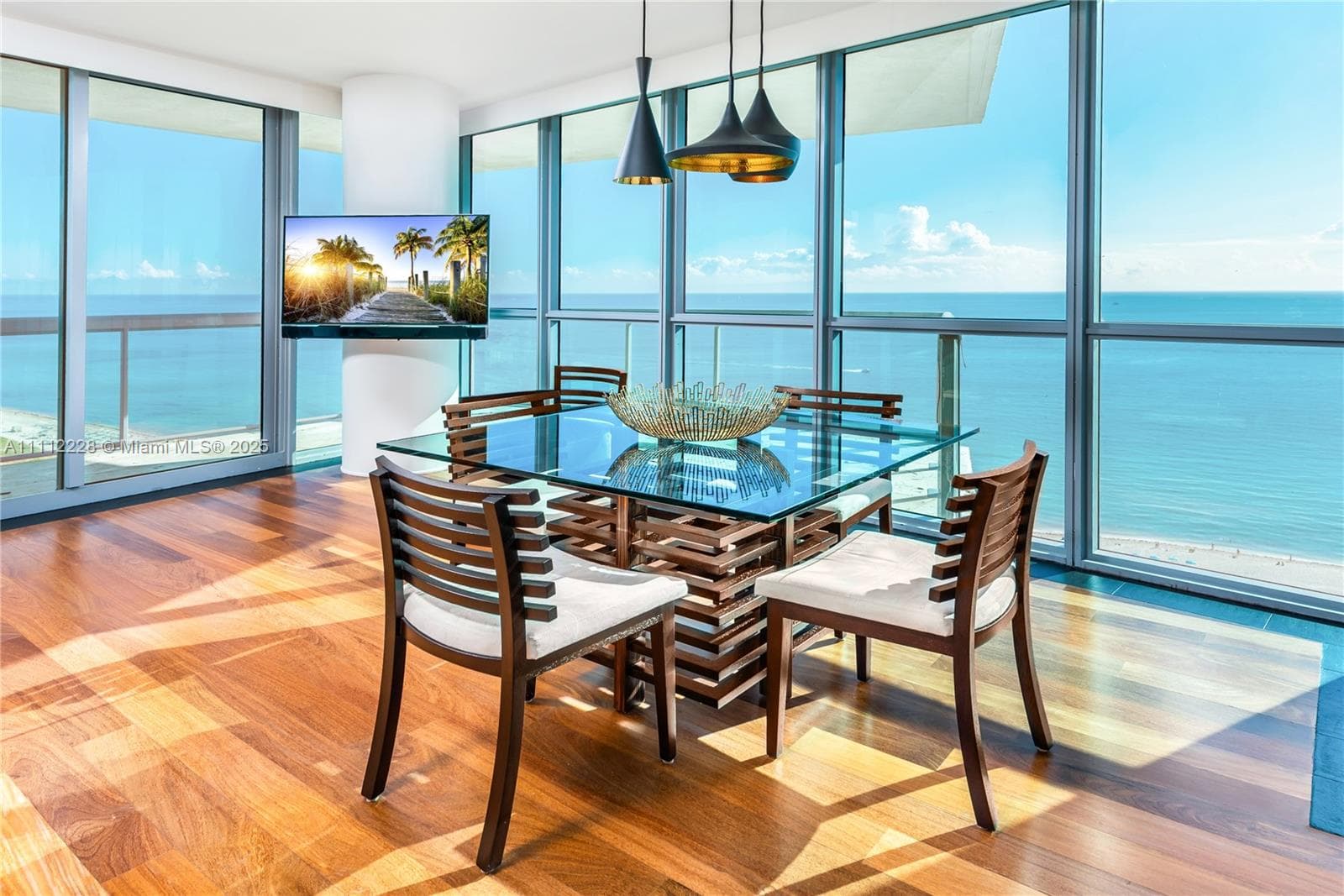 101 20th St # 2707, Miami Beach FL 33139 — 3