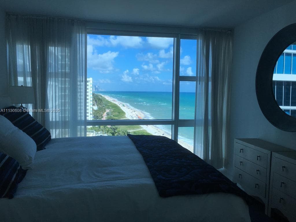 6801 Collins Ave # C1115, Miami Beach FL 33141 — 27