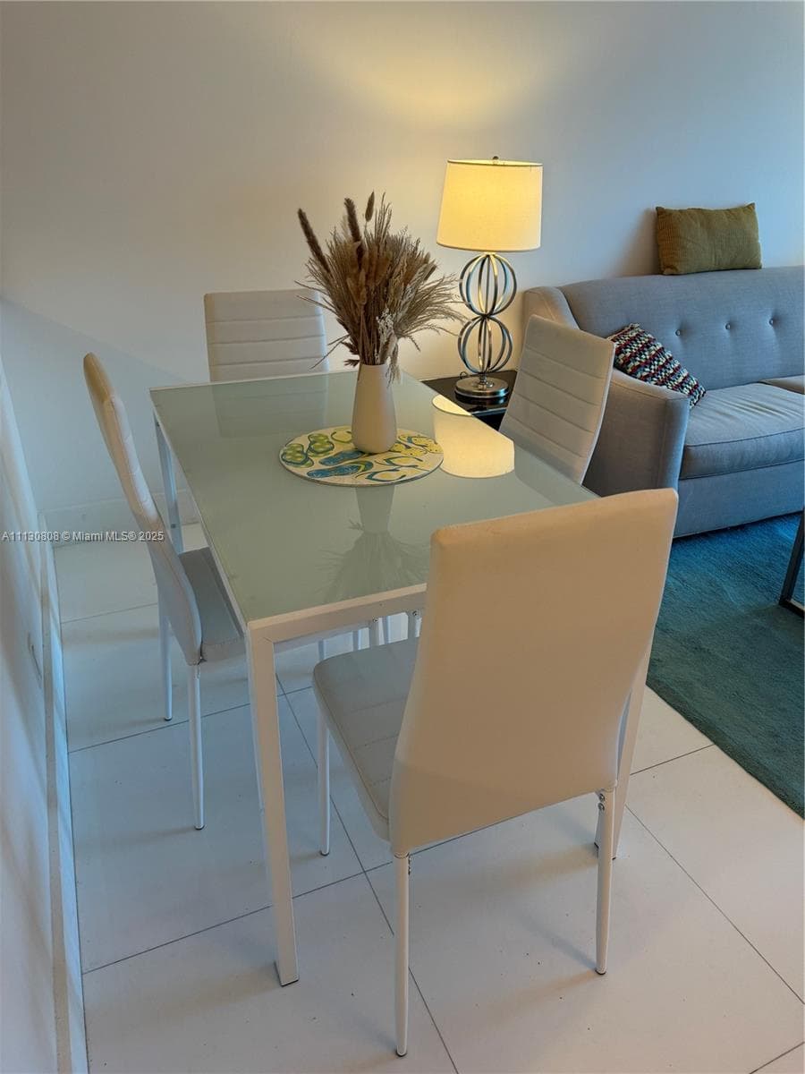 6801 Collins Ave # C1115, Miami Beach FL 33141 — 2