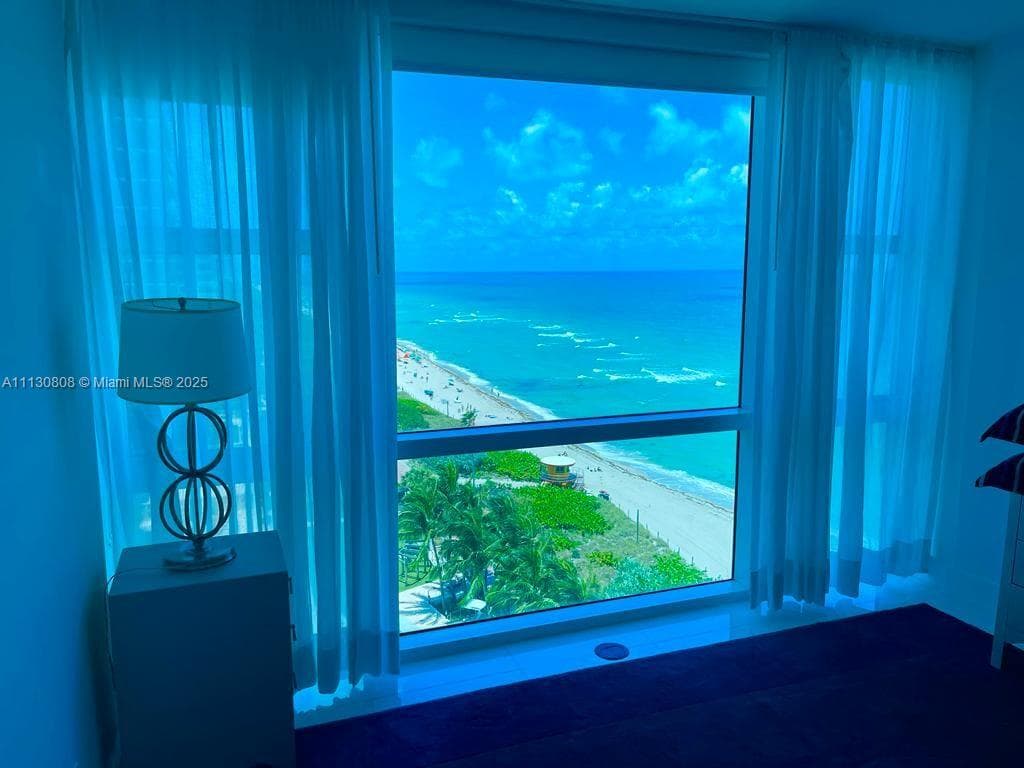 6801 Collins Ave # C1115, Miami Beach FL 33141 — 47
