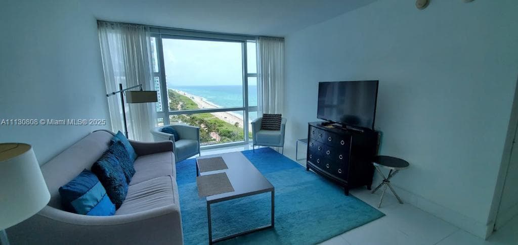 6801 Collins Ave # C1115, Miami Beach FL 33141 — 28