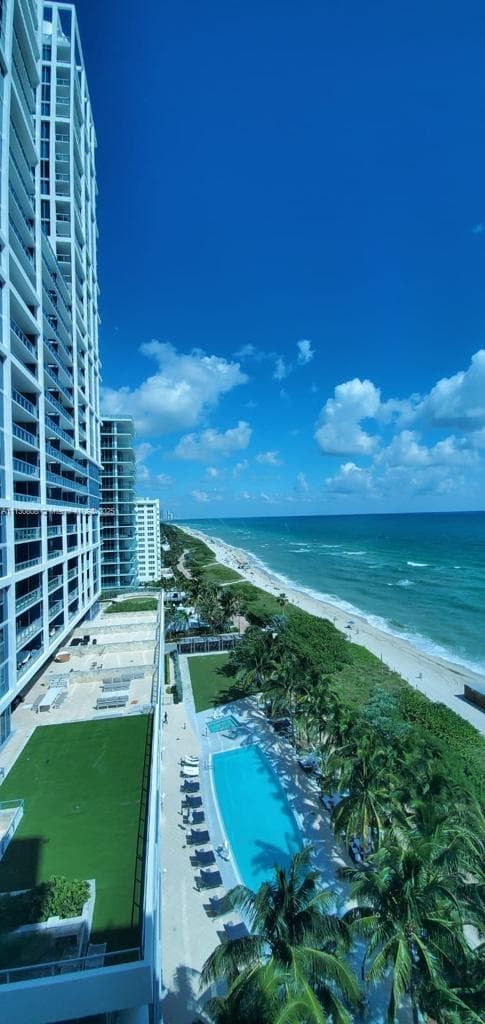 6801 Collins Ave # C1115, Miami Beach FL 33141 — 33