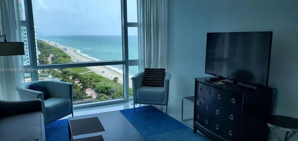 6801 Collins Ave # C1115, Miami Beach FL 33141 — 14