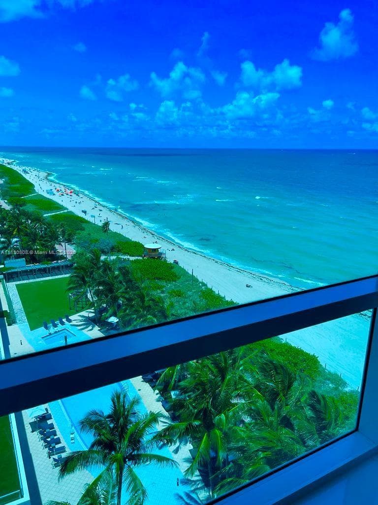 6801 Collins Ave # C1115, Miami Beach FL 33141 — 45