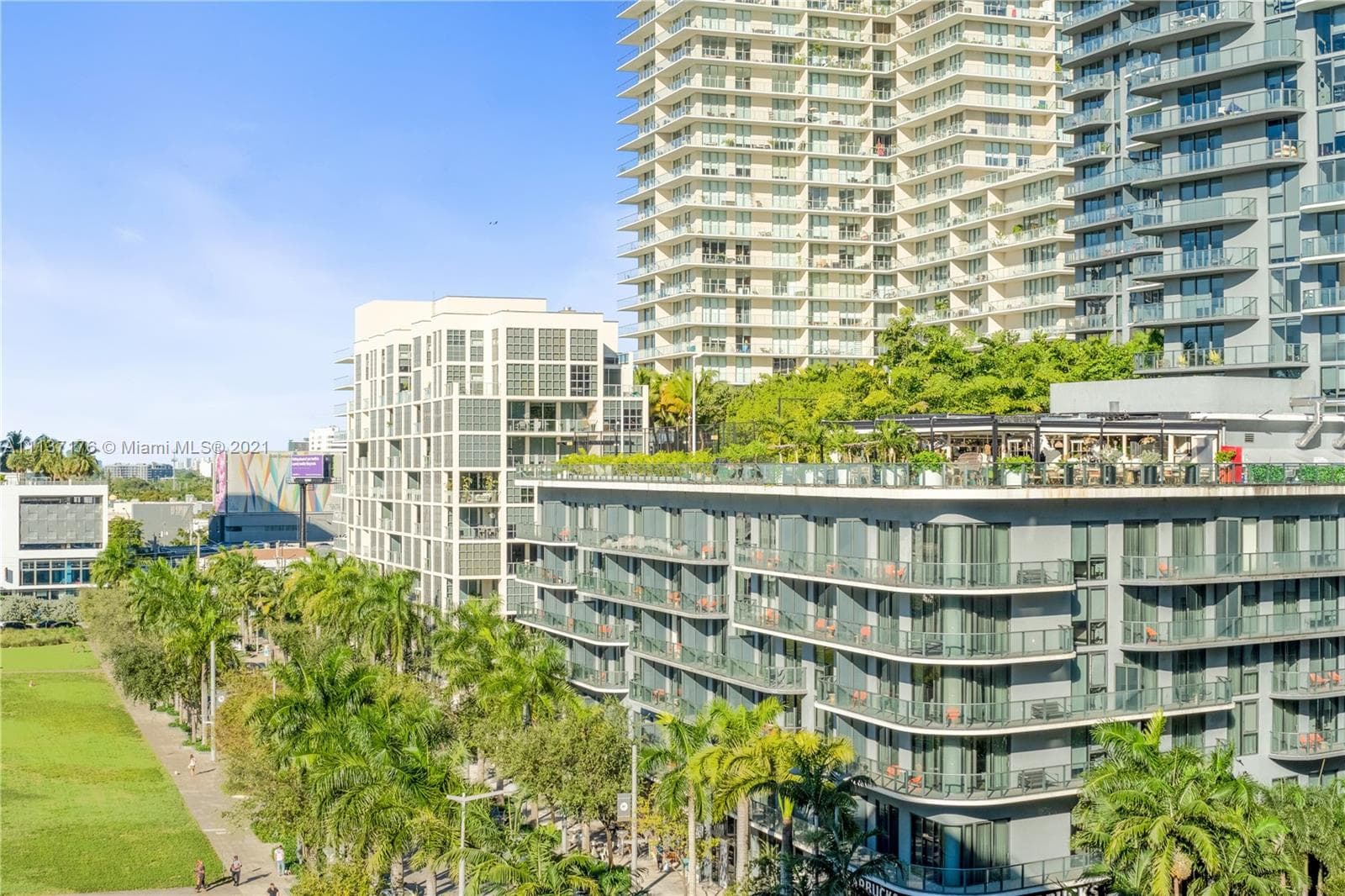 Midblock Miami Condo, Miami, FL — 28