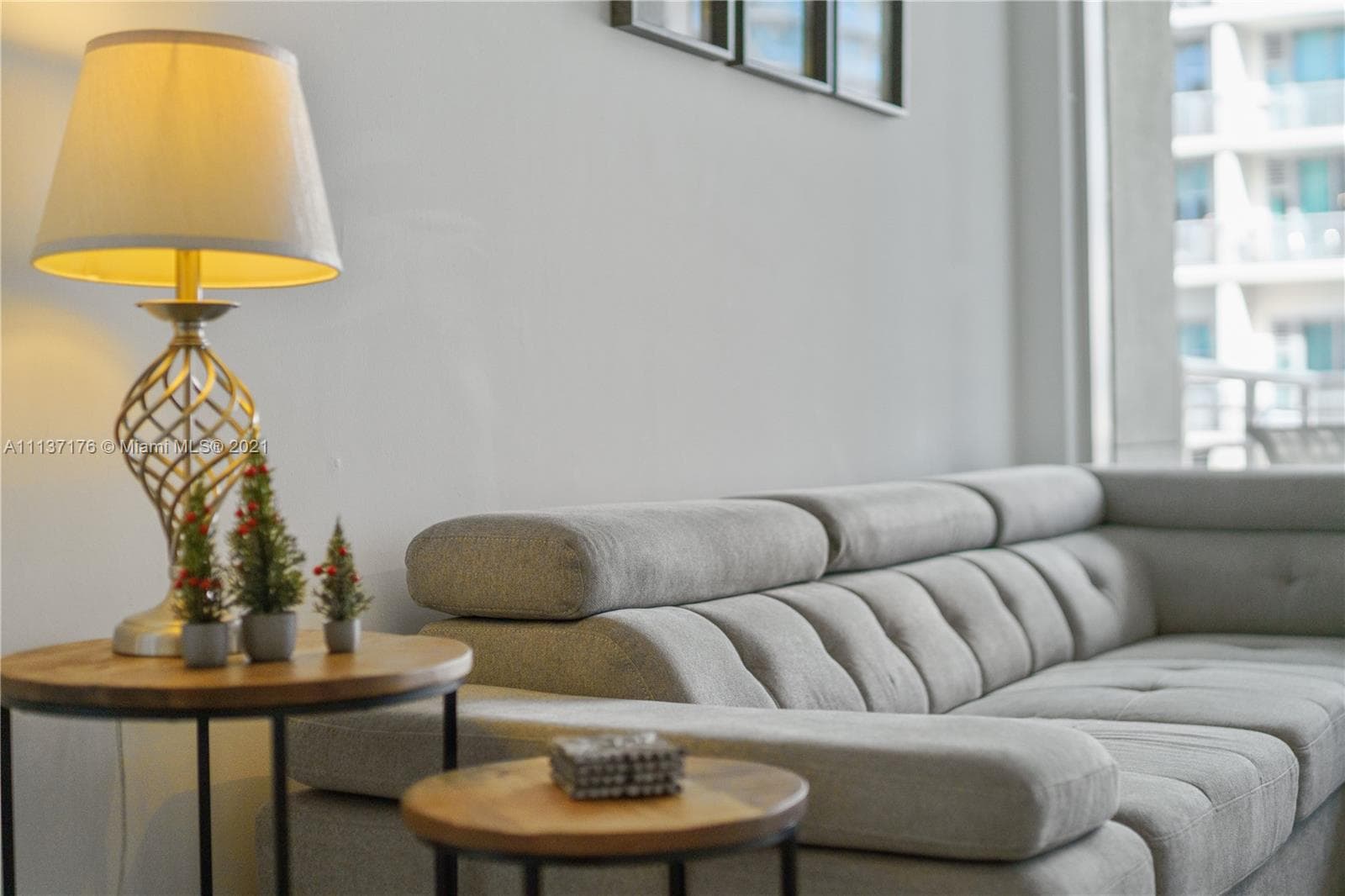 Midblock Miami Condo, Miami, FL — 24