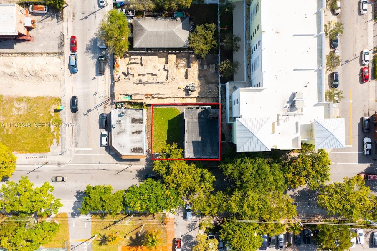 1525 NW 3rd Ave, Miami FL 33136 — 29