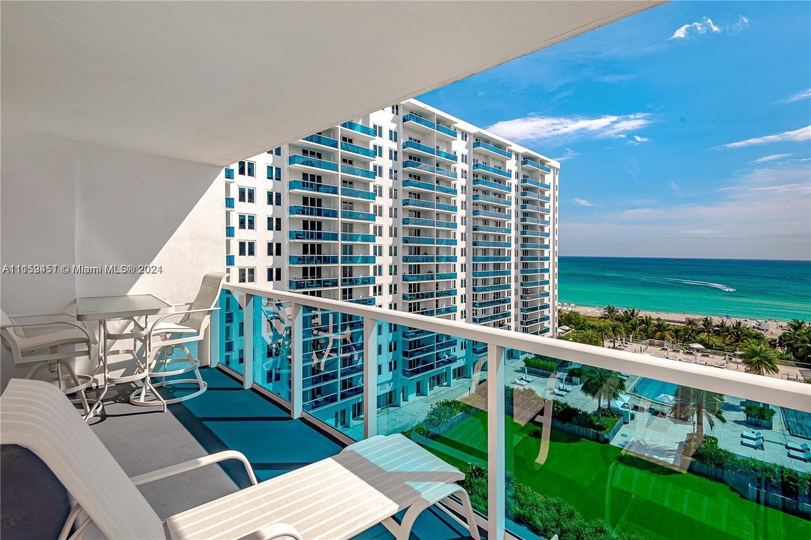2301 Collins Ave # 938, Miami Beach FL 33139 — 2