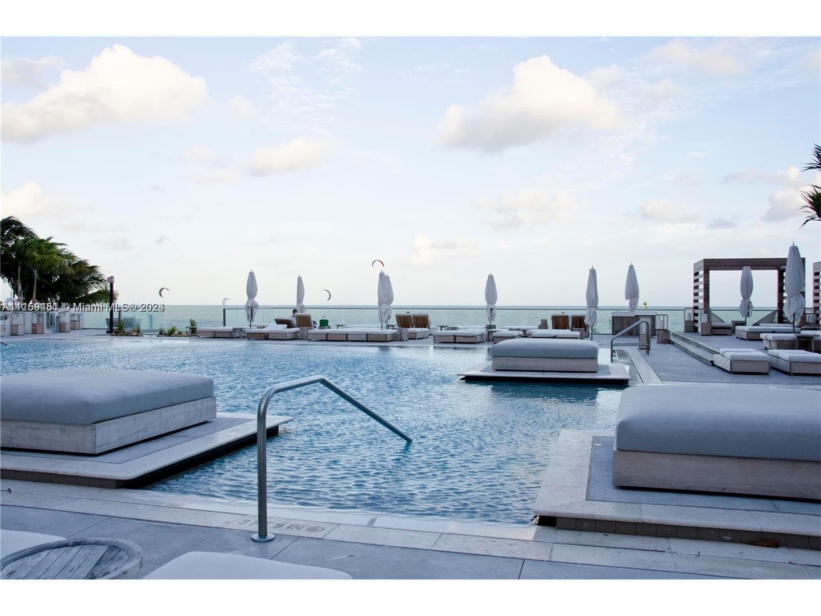 2301 Collins Ave # 938, Miami Beach FL 33139 — 45