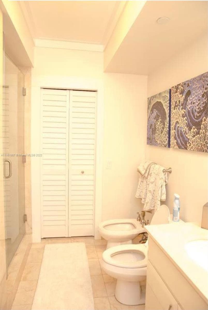 6365 Collins Ave # 2409, Miami Beach FL 33141 — 12