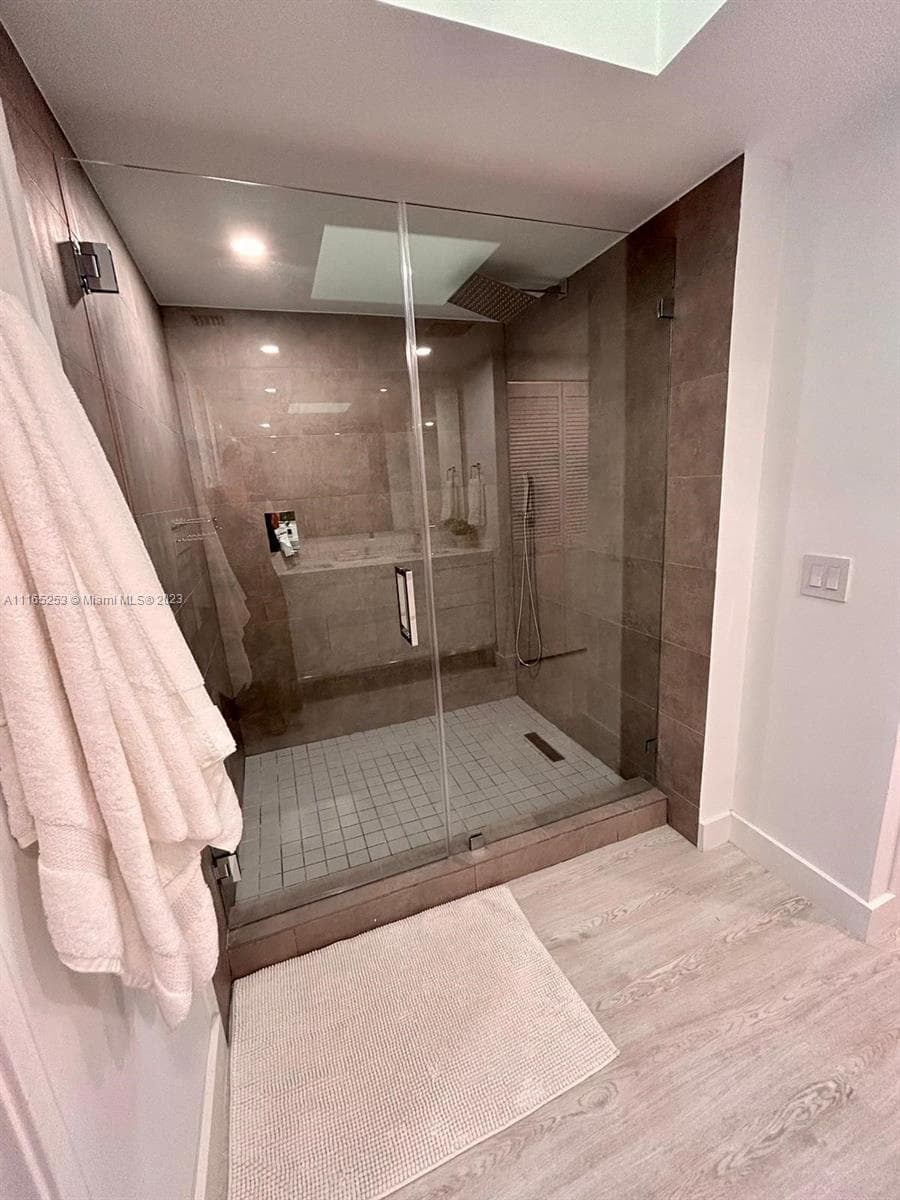 101 Crandon Blvd # 473, Key Biscayne FL 33149 — 18
