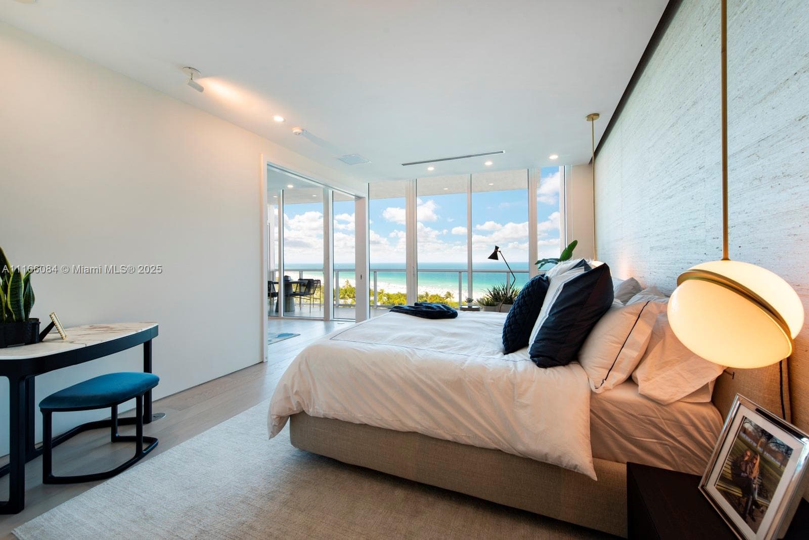 100 S Pointe Dr # 908, Miami Beach FL 33139 — 17