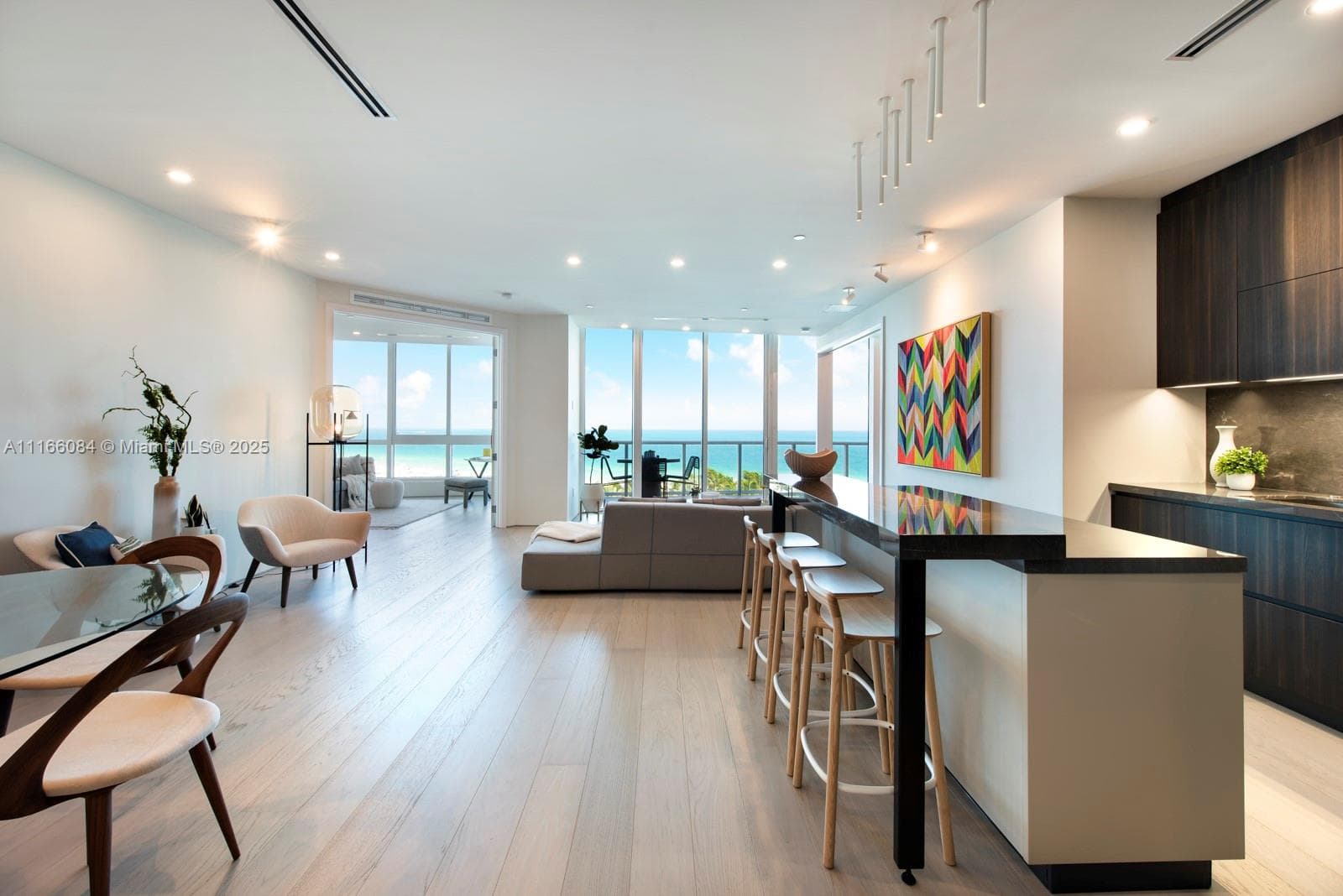 100 S Pointe Dr # 908, Miami Beach FL 33139 — 16