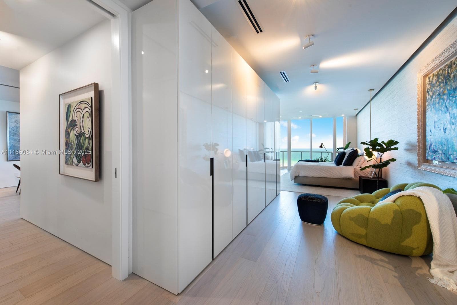100 S Pointe Dr # 908, Miami Beach FL 33139 — 20