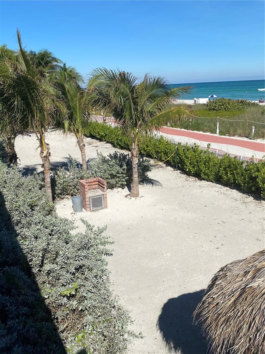 5161 Collins Ave # 914, Miami Beach FL 33140 — 27