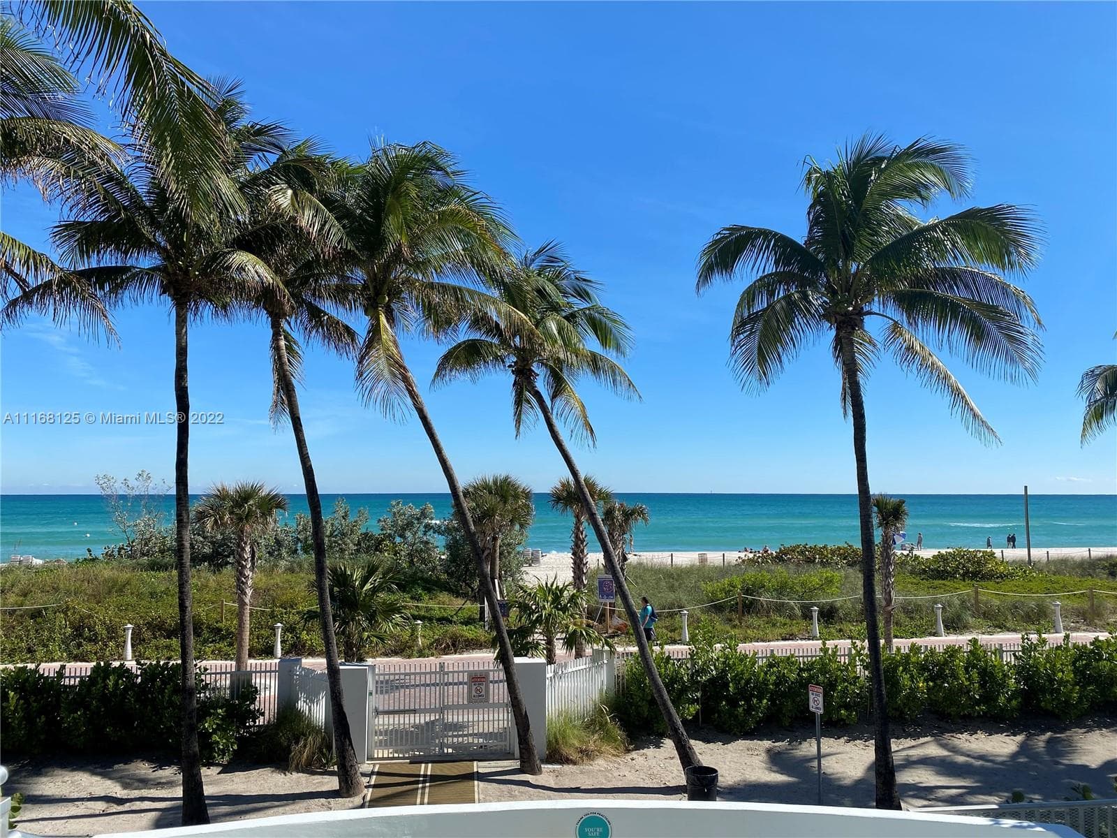 5161 Collins Ave # 914, Miami Beach FL 33140 — 25
