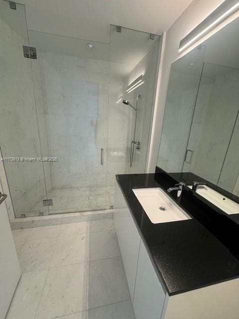 18555 Collins Ave # 2905, Sunny Isles Beach FL 33160 — 33