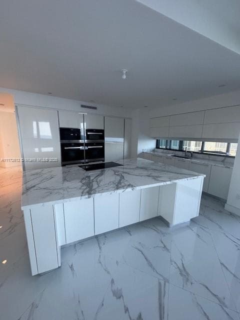 18555 Collins Ave # 2905, Sunny Isles Beach FL 33160 — 18