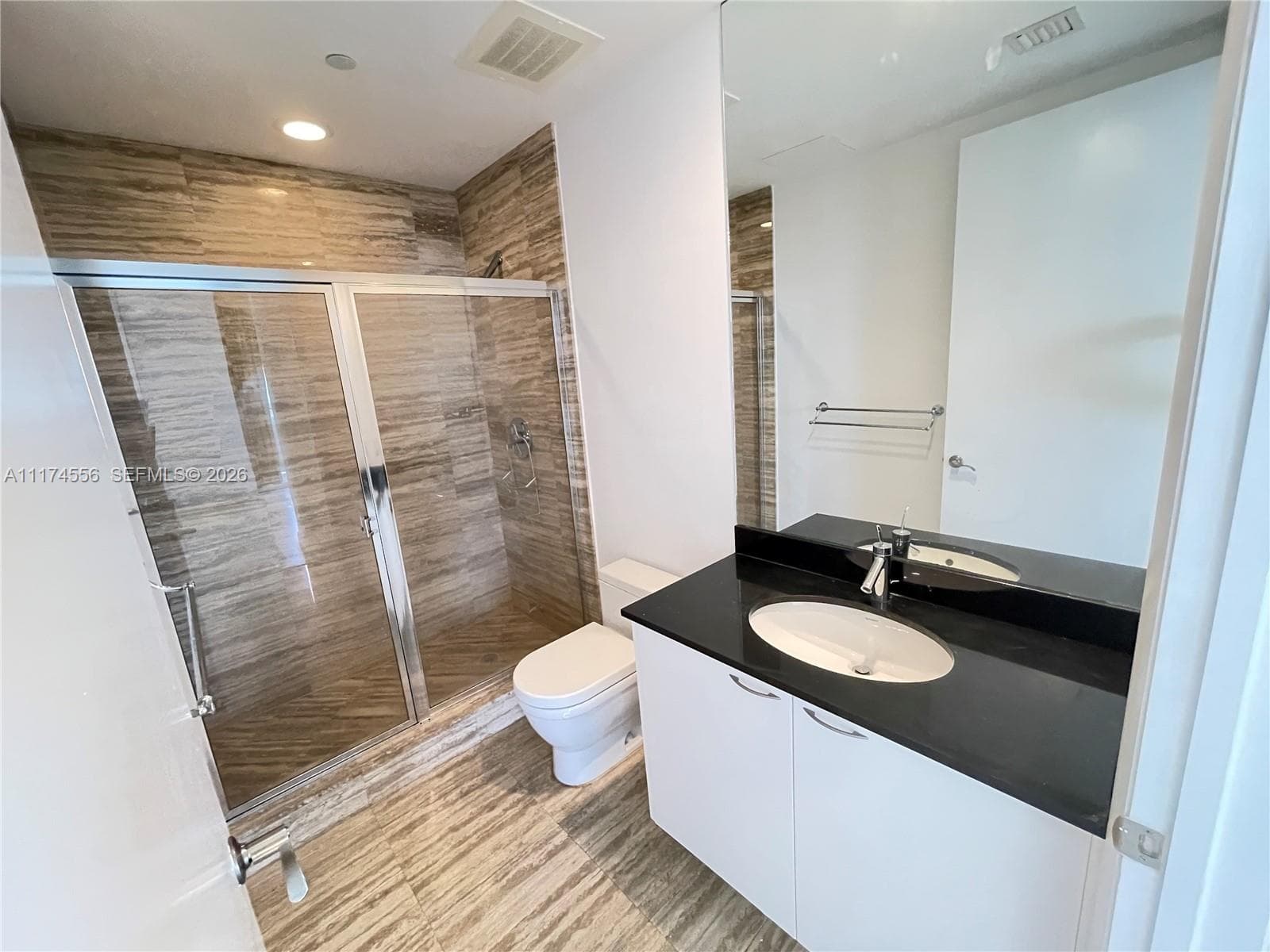 15901 Collins Ave # 3005, Sunny Isles Beach FL 33160 — 17